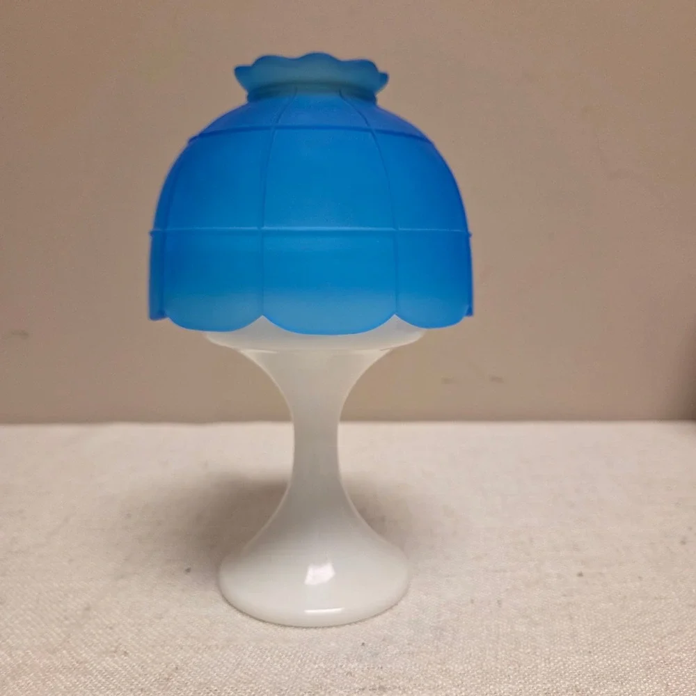 Fenton Art Glass fenton art